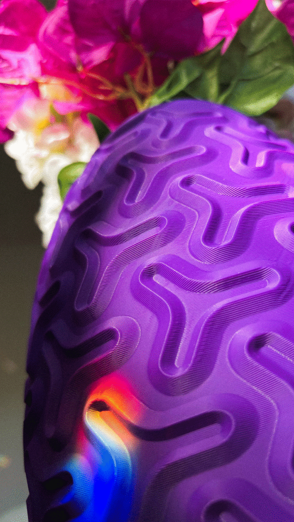 Tryfoil Flower Vase - Image 4